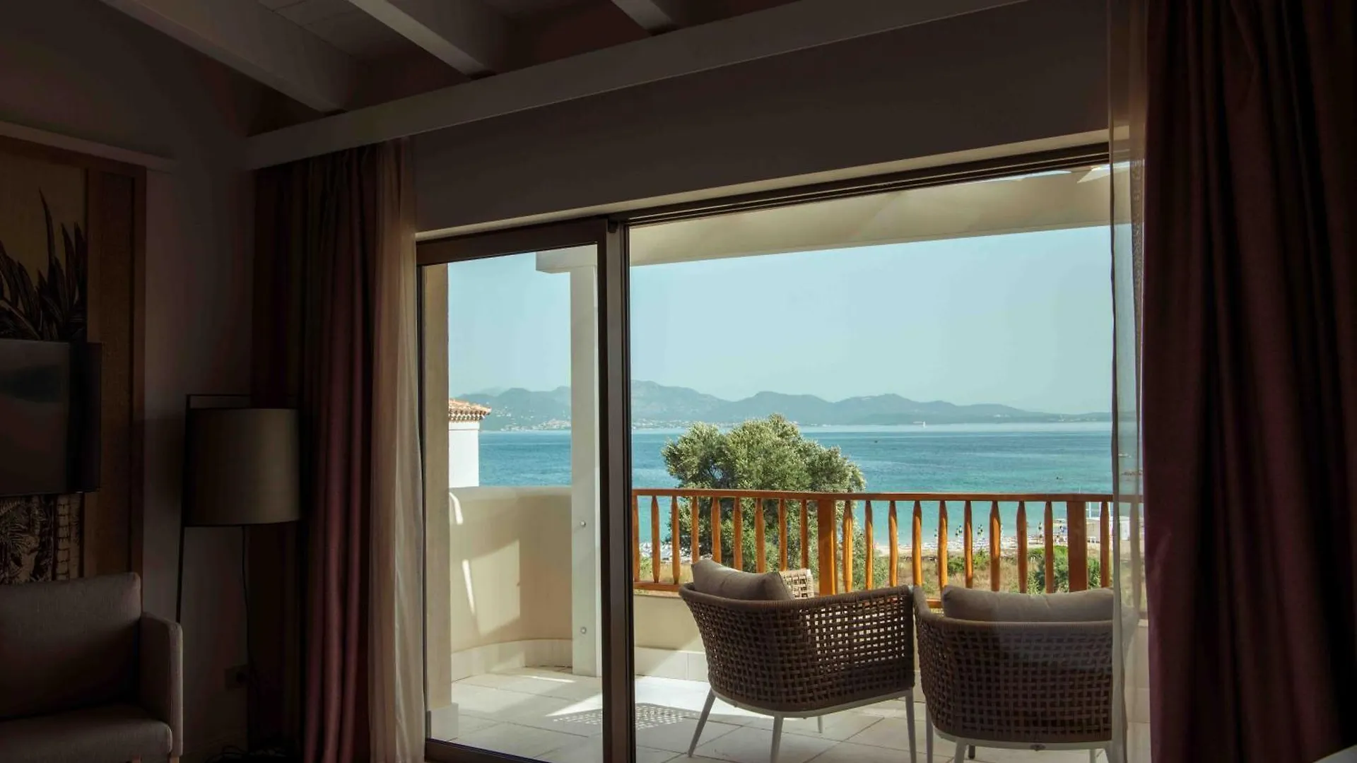 Hotel Cala Cuncheddi - Vretreats à Olbia 4*,