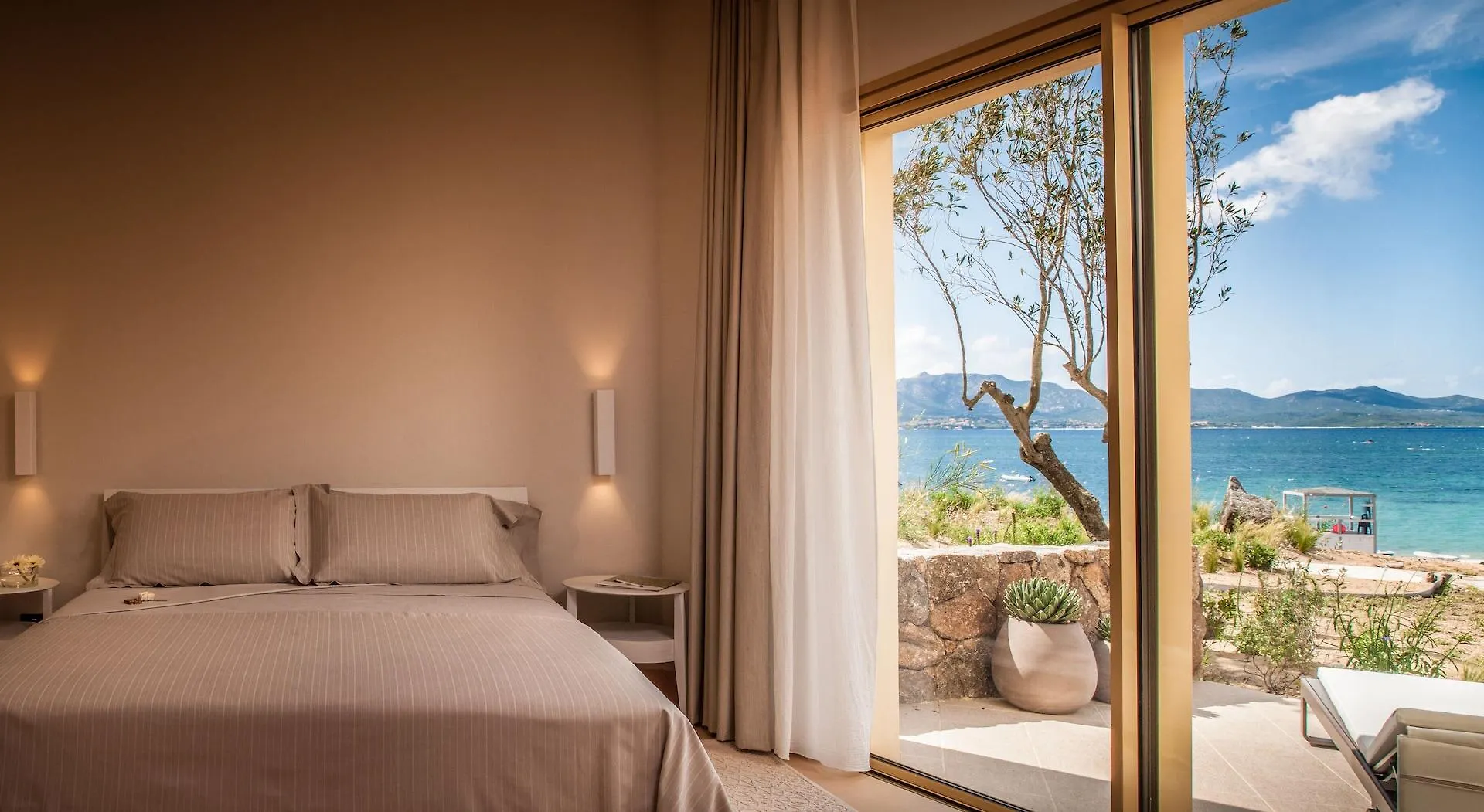 Hotel Cala Cuncheddi - Vretreats Olbia 4*,